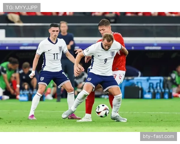 英格兰国家男子足球队近期比赛状态稳定,欧洲杯备战取得积极进展 英格兰国家男子足球队近期比赛状态稳定,欧洲杯备战取得积极进展